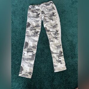 Malibu road women pants , size XS